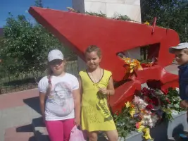 Памятник Мише Никулину