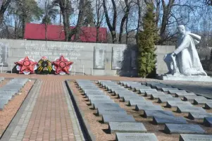Братское кладбище Советских воинов