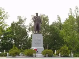 Памятник Николаю Федоровичу Ватутину