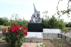 Памятник павшим воинам - станица Малая Лучка, Дубовский район, Ростовская область, фотография 5