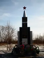 Памятник павшим землякам