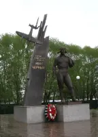 Памятник Ивану Черных