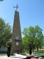 Обелиск лётчикам-героям
