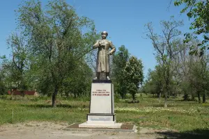 Памятник маршалу С.М.Буденному - станица Буденновская, Ростовская область