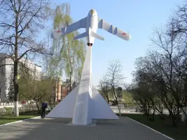 Памятник авиаторам