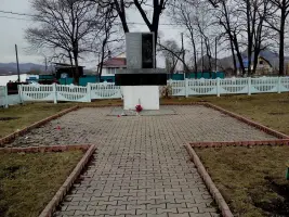 Памятник воинам-односельчанам, павшим в годы ВОВ 1941-1945 гг. Сквер памяти