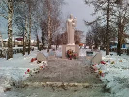 Памятник погибшим землякам, фотография 2