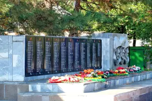 Мемориальный комплекс ВОВ - г. Семикаракорск, Ростовская область, фотография 4