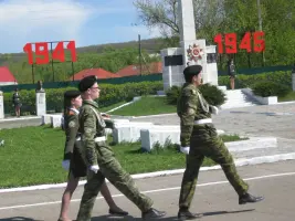 Мемориальный комплекс на площади Победы, фотография 4
