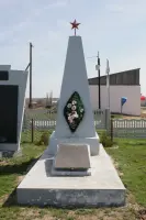 Братская могила ВОВ - хутор Нижние Черни, Котельниковский район, Волгоградская область, фотография 3