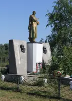 Братская могила воинов ВОВ - станица Кутейниковская, Зимовниковский район, Ростовская область, фотография 4