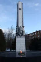 Обелиск Славы воинам-домодедовцам, погибшим в годы Великой Отечественной войны с вечным огнём, фотография 2