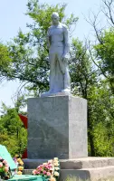 Братская могила воинов ВОВ - поселок Зимовники, фотография 2
