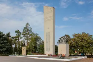 Мемориал воинам ВОВ - село Поливянка, Песчанокопский район, Ростовская область