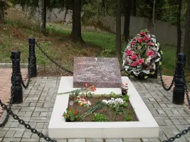 Памятник летчикам