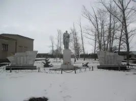 Памятник погибшим воинам