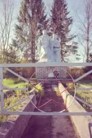 Памятный монумент Защитникам Родины
