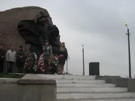 Памятник воинам 234-й Ярославской коммунистической стрелковой дивизии пос. Озерный Смоленской области, фотография 5