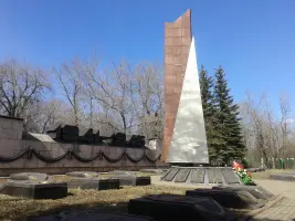Мемориал "Братские захоронения", фотография 2
