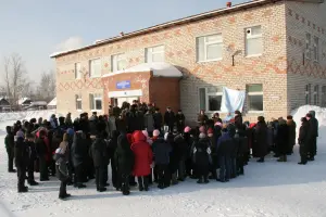 Памятная доска основателям школьного музея "Добровольцы Урала"