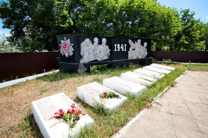 Мемориал павшим в ВОВ – хутор Ленина, Белокалитвинский район, Ростовская область, фотография 4