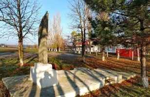 Стела памяти - хутор Ягодинка, Октябрьский район, Ростовская область, фотография 2