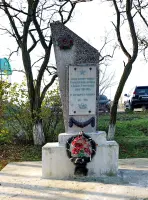 Стела памяти - хутор Ягодинка, Октябрьский район, Ростовская область, фотография 3
