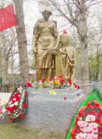 Гражданское городское кладбище (старое), братская могила советских воинов, фотография 2