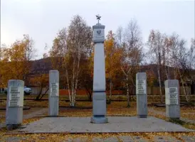 Солдатский монумент воинам, павшим в Великую Отечественную войну