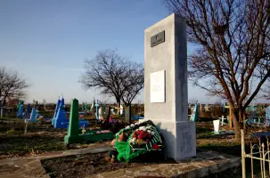 Братская могила воинов ВОВ - хутор Ягодинка, Октябрьский район, Ростовская область, фотография 4