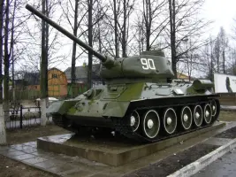 Мемориальный комплекс «Танк Победы» в городе Можга Удмуртской республики, фотография 2