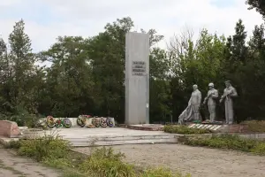 Мемориал- братская могила – станица Мечетинская, Зерноградский район, Ростовская область, фотография 2