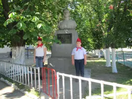 Памятник С.А. Карданову, фотография 2