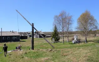 Братская могила в д. Типиницы Медвежьегорского района