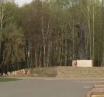 Комплекс мемориалов на Егошихинском кладбище и статуя "Cкорбящая", фотография 2
