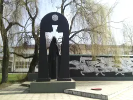 Памятник односельчанам, погибшим в Великой Отечественной Войне, фотография 3
