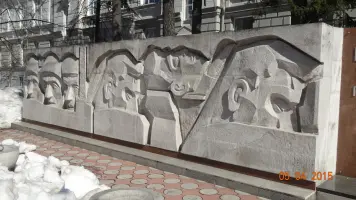 Памятник студентам и сотрудниками Томского Политехнического Института, погибшим в боях за Родину во время ВОВ, фотография 4
