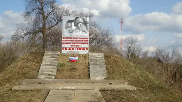Вечная слава героям! (Обелиск павшим воинам с. Каргино Сокольского района Нижегородской области)