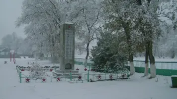 Памятник воинам-односельчанам, фотография 3