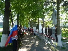 Обелиск неизвестным солдатам и памятник односельчанам (Шеломы), фотография 4