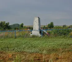 Братская могила воинов ВОВ - хутор Верхнеосиновский, Суровикинский район, Волгоградская область, фотография 5