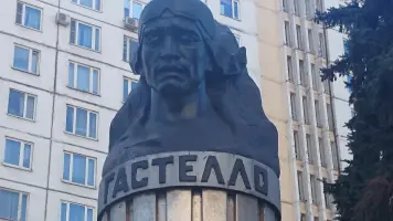 Памятник Н.Ф. Гастелло, фотография 3
