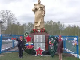 Памятник Воину Освободителю, село Ивановка