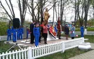 Памятник погибшим воинам в Великой Отечественной Войне, фотография 2