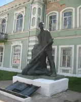 Памятник преподавателям и студентам текстильного техникума, погибшим в годы Великой Отечественной войны