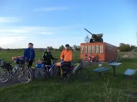 Памятник односельчанам