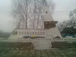 Памятник односельчанам