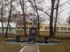 Братская могила, Курский район, деревня Халино, фотография 2