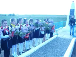Памятник воинам 581 интернационального полка 151 стрелковой дивизии, погибшим в годы Великой Отечественной войны, фотография 3