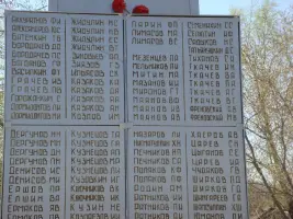 Обелиск павшим односельчанам, фотография 3